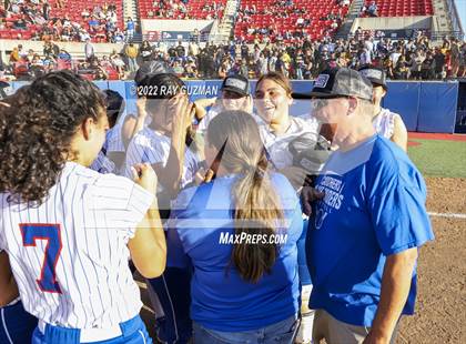 Thumbnail 1 in Caruthers vs. Boron (CIF CS Division 5 Championships) photogallery.