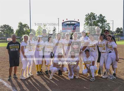 Thumbnail 2 in Caruthers vs. Boron (CIF CS Division 5 Championships) photogallery.