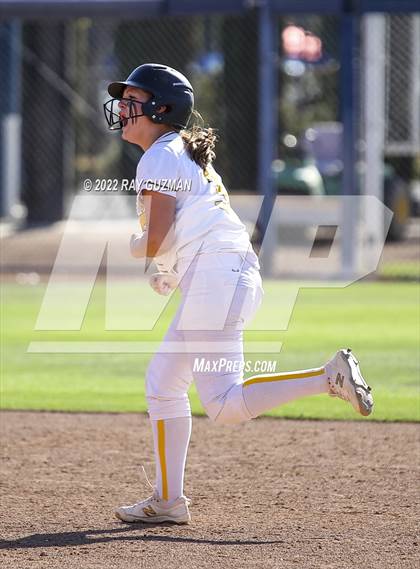 Thumbnail 3 in Caruthers vs. Boron (CIF CS Division 5 Championships) photogallery.
