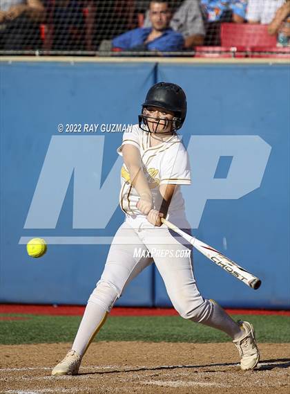 Thumbnail 1 in Caruthers vs. Boron (CIF CS Division 5 Championships) photogallery.