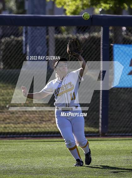 Thumbnail 2 in Caruthers vs. Boron (CIF CS Division 5 Championships) photogallery.