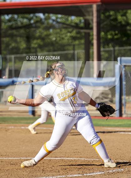 Thumbnail 3 in Caruthers vs. Boron (CIF CS Division 5 Championships) photogallery.