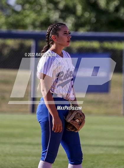 Thumbnail 1 in Caruthers vs. Boron (CIF CS Division 5 Championships) photogallery.