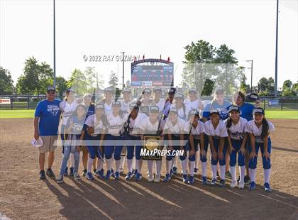 Thumbnail 1 in Caruthers vs. Boron (CIF CS Division 5 Championships) photogallery.