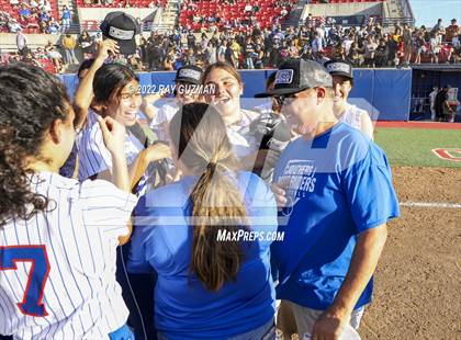 Thumbnail 3 in Caruthers vs. Boron (CIF CS Division 5 Championships) photogallery.
