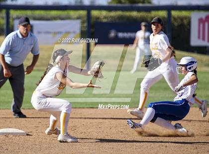 Thumbnail 1 in Caruthers vs. Boron (CIF CS Division 5 Championships) photogallery.