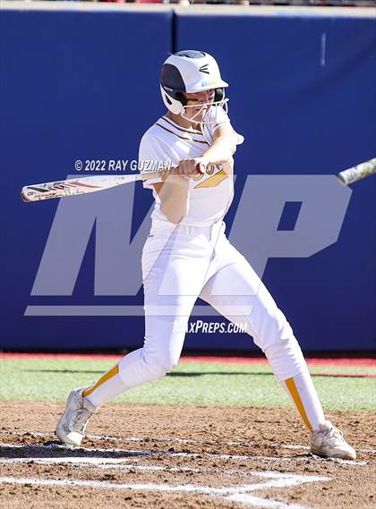 Thumbnail 1 in Caruthers vs. Boron (CIF CS Division 5 Championships) photogallery.