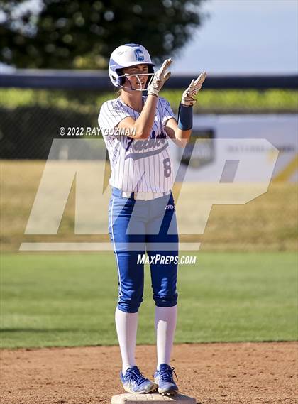 Thumbnail 1 in Caruthers vs. Boron (CIF CS Division 5 Championships) photogallery.
