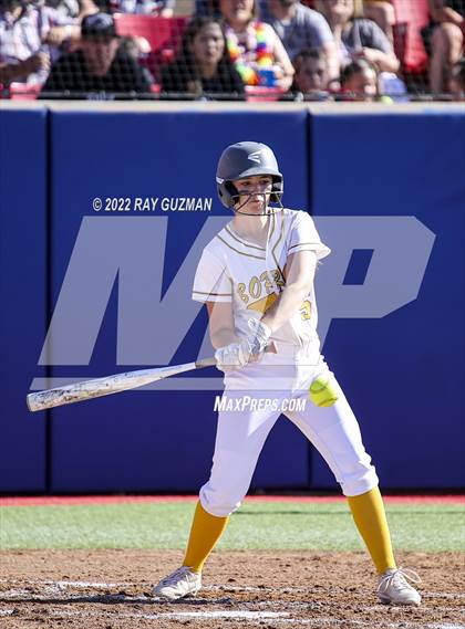 Thumbnail 3 in Caruthers vs. Boron (CIF CS Division 5 Championships) photogallery.