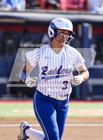Thumbnail 1 in Caruthers vs. Boron (CIF CS Division 5 Championships) photogallery.