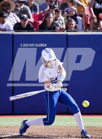 Thumbnail 2 in Caruthers vs. Boron (CIF CS Division 5 Championships) photogallery.