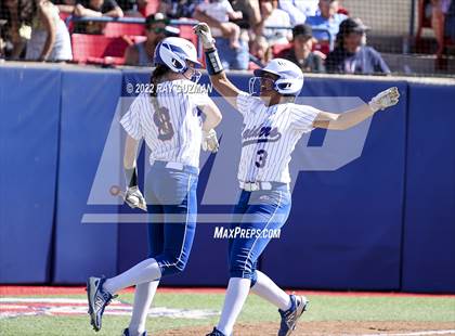 Thumbnail 3 in Caruthers vs. Boron (CIF CS Division 5 Championships) photogallery.