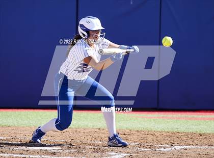 Thumbnail 2 in Caruthers vs. Boron (CIF CS Division 5 Championships) photogallery.
