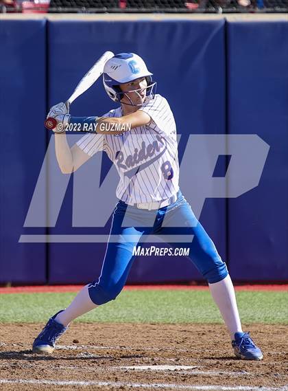 Thumbnail 2 in Caruthers vs. Boron (CIF CS Division 5 Championships) photogallery.