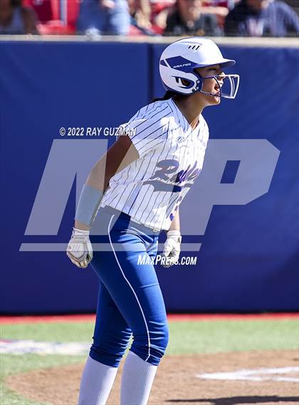 Thumbnail 1 in Caruthers vs. Boron (CIF CS Division 5 Championships) photogallery.