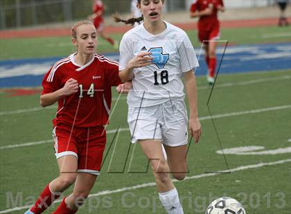 Thumbnail 2 in Seneca Valley vs. Peters Township (PIAA Class AAA Quarterfinal) photogallery.