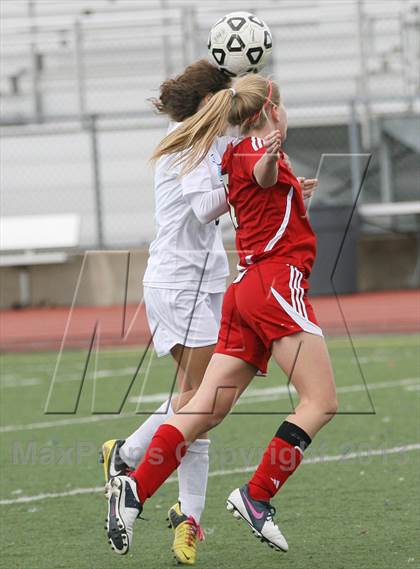 Thumbnail 1 in Seneca Valley vs. Peters Township (PIAA Class AAA Quarterfinal) photogallery.
