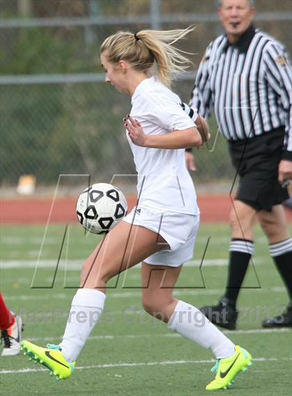 Thumbnail 1 in Seneca Valley vs. Peters Township (PIAA Class AAA Quarterfinal) photogallery.