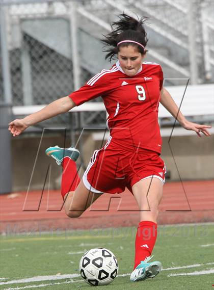 Thumbnail 3 in Seneca Valley vs. Peters Township (PIAA Class AAA Quarterfinal) photogallery.