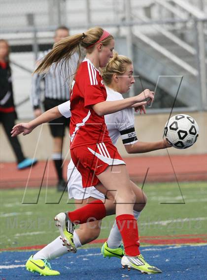 Thumbnail 1 in Seneca Valley vs. Peters Township (PIAA Class AAA Quarterfinal) photogallery.