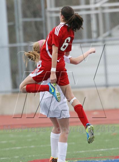 Thumbnail 1 in Seneca Valley vs. Peters Township (PIAA Class AAA Quarterfinal) photogallery.