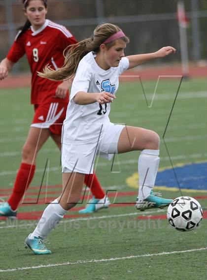 Thumbnail 3 in Seneca Valley vs. Peters Township (PIAA Class AAA Quarterfinal) photogallery.