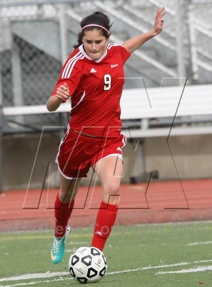 Thumbnail 2 in Seneca Valley vs. Peters Township (PIAA Class AAA Quarterfinal) photogallery.
