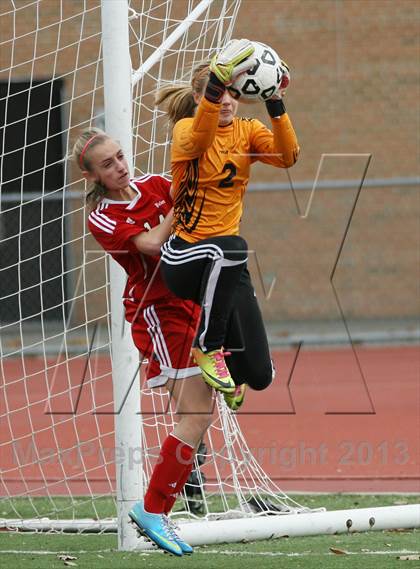 Thumbnail 3 in Seneca Valley vs. Peters Township (PIAA Class AAA Quarterfinal) photogallery.