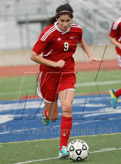 Thumbnail 1 in Seneca Valley vs. Peters Township (PIAA Class AAA Quarterfinal) photogallery.