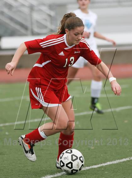 Thumbnail 3 in Seneca Valley vs. Peters Township (PIAA Class AAA Quarterfinal) photogallery.