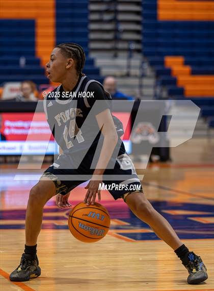 Thumbnail 3 in Colonial Forge @ North Stafford photogallery.