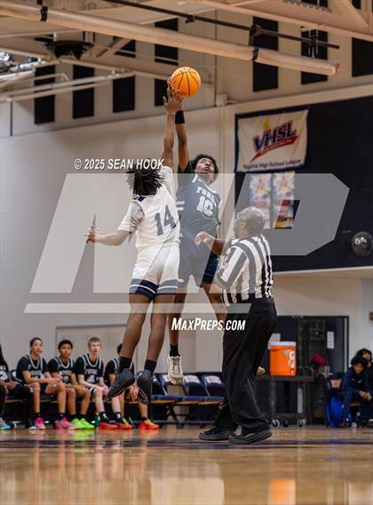 Thumbnail 3 in Colonial Forge @ North Stafford photogallery.