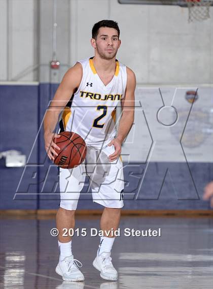 Thumbnail 3 in Newark Memorial vs. Oak Ridge (St. Hope Elite Classic) photogallery.