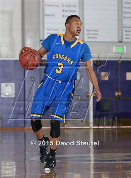 Thumbnail 3 in Newark Memorial vs. Oak Ridge (St. Hope Elite Classic) photogallery.