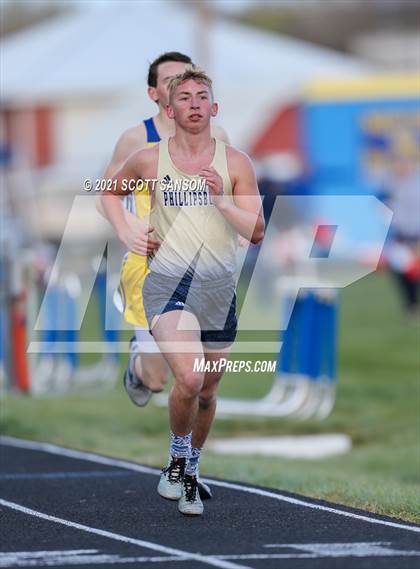 Thumbnail 1 in Norton Invitational Track Meet photogallery.