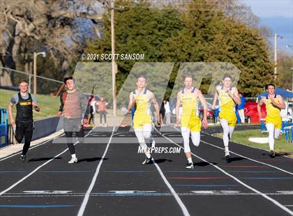 Thumbnail 2 in Norton Invitational Track Meet photogallery.