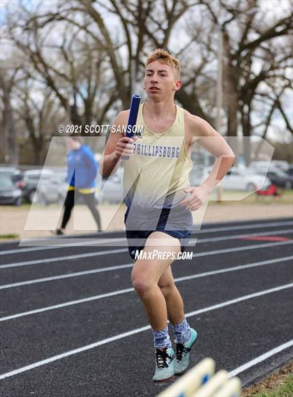 Thumbnail 3 in Norton Invitational Track Meet photogallery.