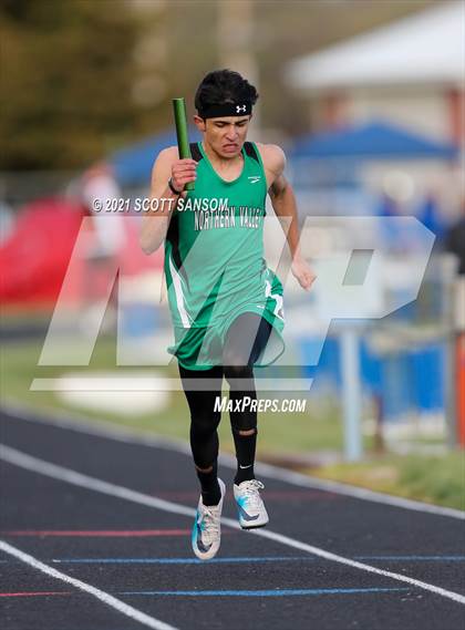 Thumbnail 2 in Norton Invitational Track Meet photogallery.