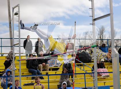 Thumbnail 2 in Norton Invitational Track Meet photogallery.