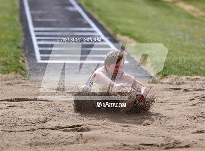 Thumbnail 1 in Norton Invitational Track Meet photogallery.