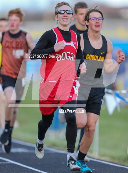 Thumbnail 3 in Norton Invitational Track Meet photogallery.