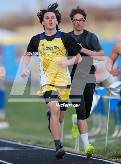 Thumbnail 2 in Norton Invitational Track Meet photogallery.