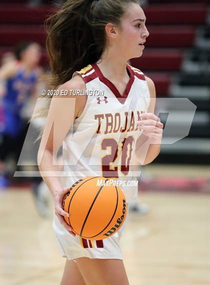 Thumbnail 1 in Walton @ Lassiter photogallery.