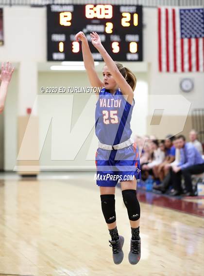 Thumbnail 3 in Walton @ Lassiter photogallery.