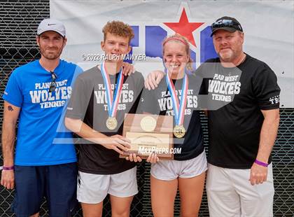 Thumbnail 2 in UIL 4A, 5A & 6A Boys State Tennis Finals (Awards) photogallery.