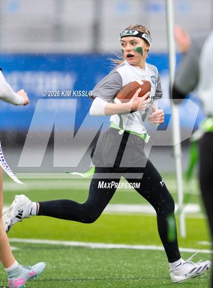 Thumbnail 3 in Skyline vs Sumner (WIAA 4A Semifinal) photogallery.