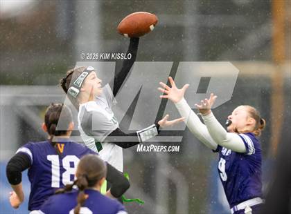 Thumbnail 1 in Skyline vs Sumner (WIAA 4A Semifinal) photogallery.