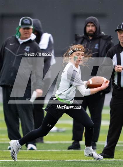 Thumbnail 2 in Skyline vs Sumner (WIAA 4A Semifinal) photogallery.