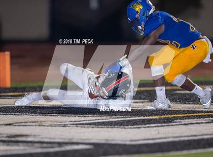 Thumbnail 3 in Troy vs. Fountain Valley photogallery.