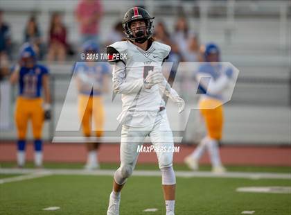 Thumbnail 2 in Troy vs. Fountain Valley photogallery.